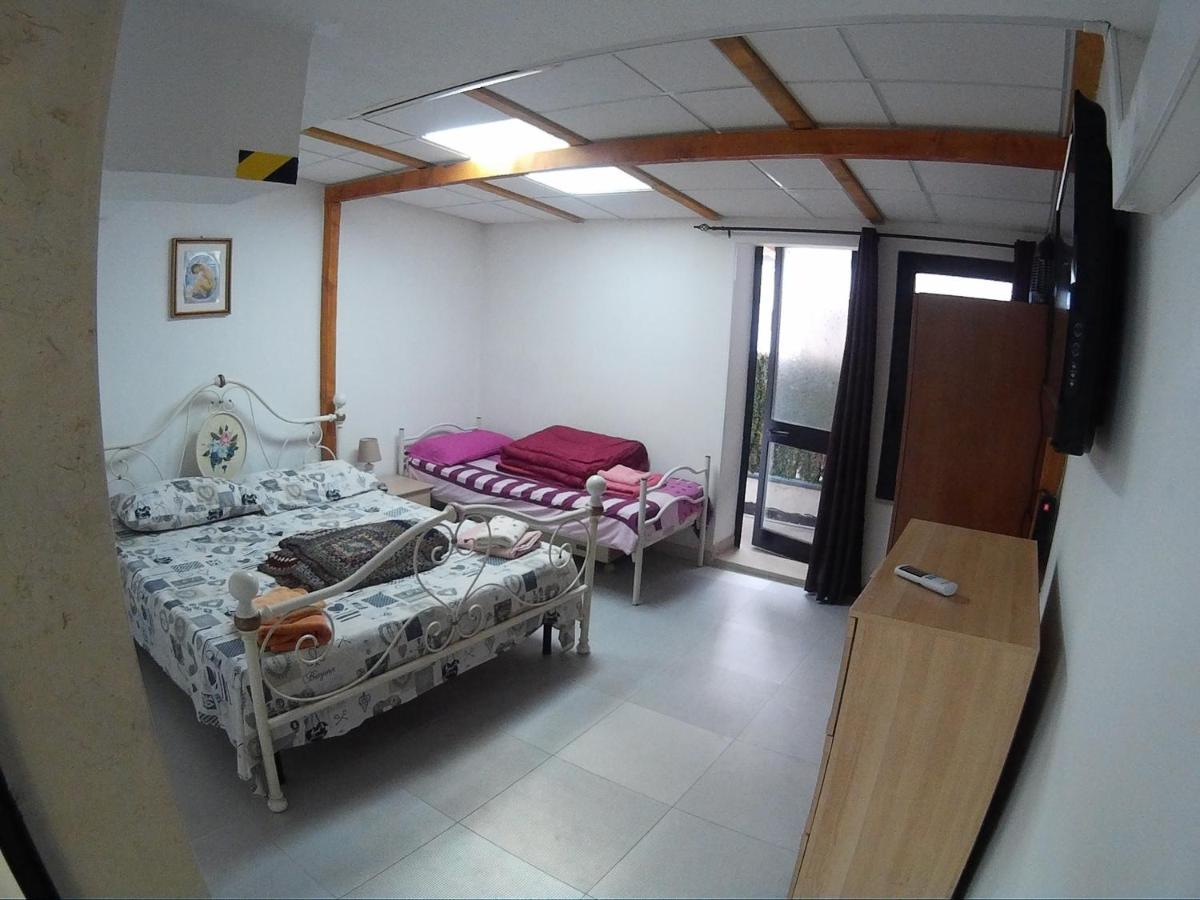 Central Private Flat By Old Town, Shops, Restaurants Bari Ngoại thất bức ảnh